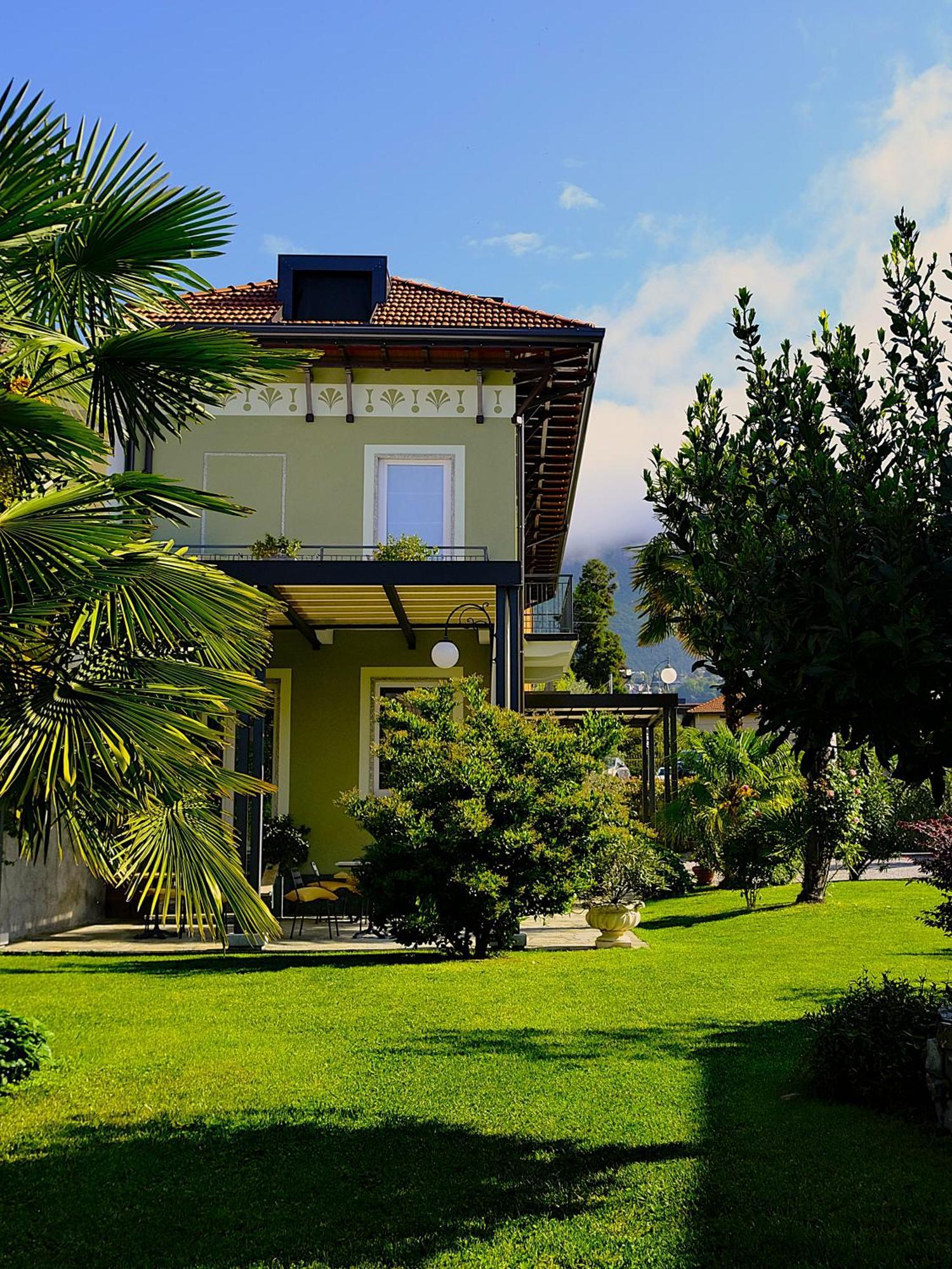 Residenza Laurum Mandello del Lario Exterior photo